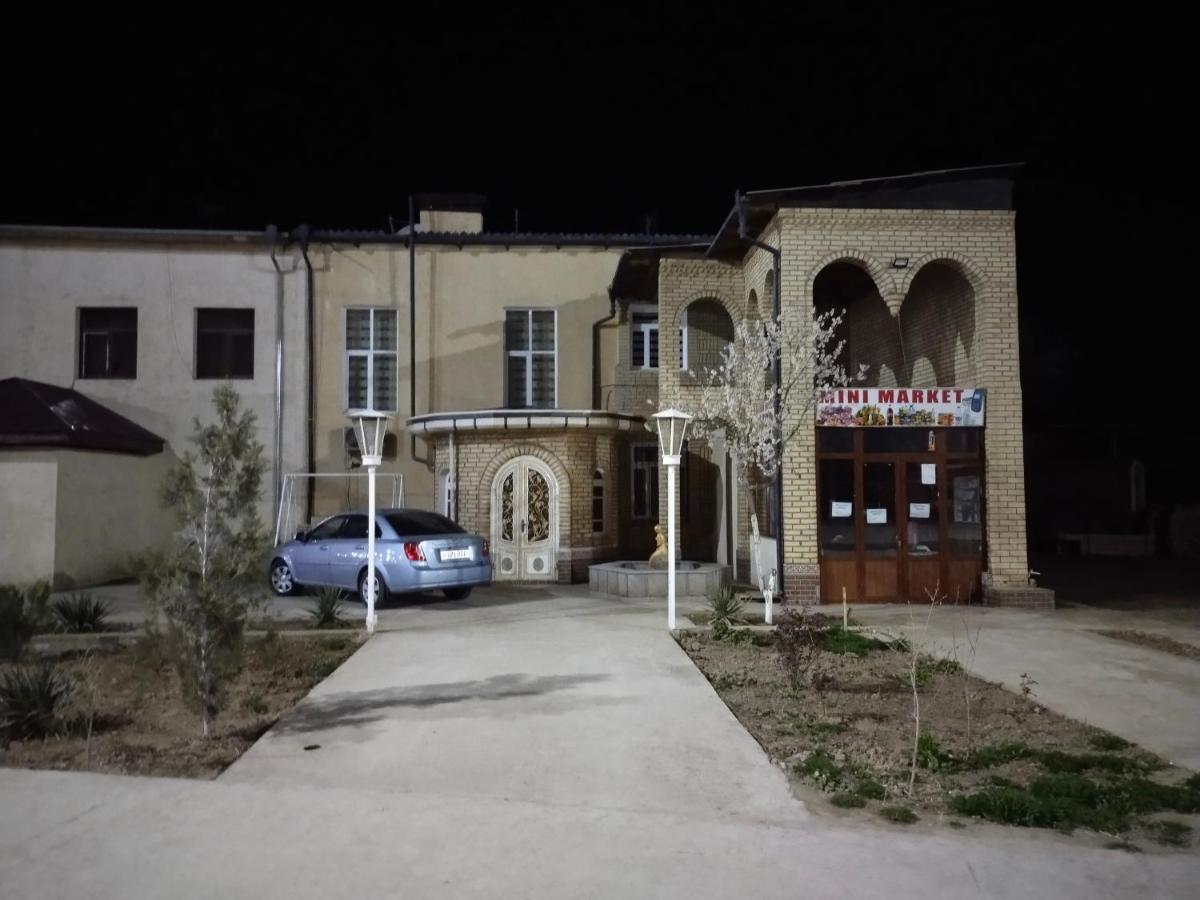 Sulton-Sayyor Hotell Chiva Exteriör bild