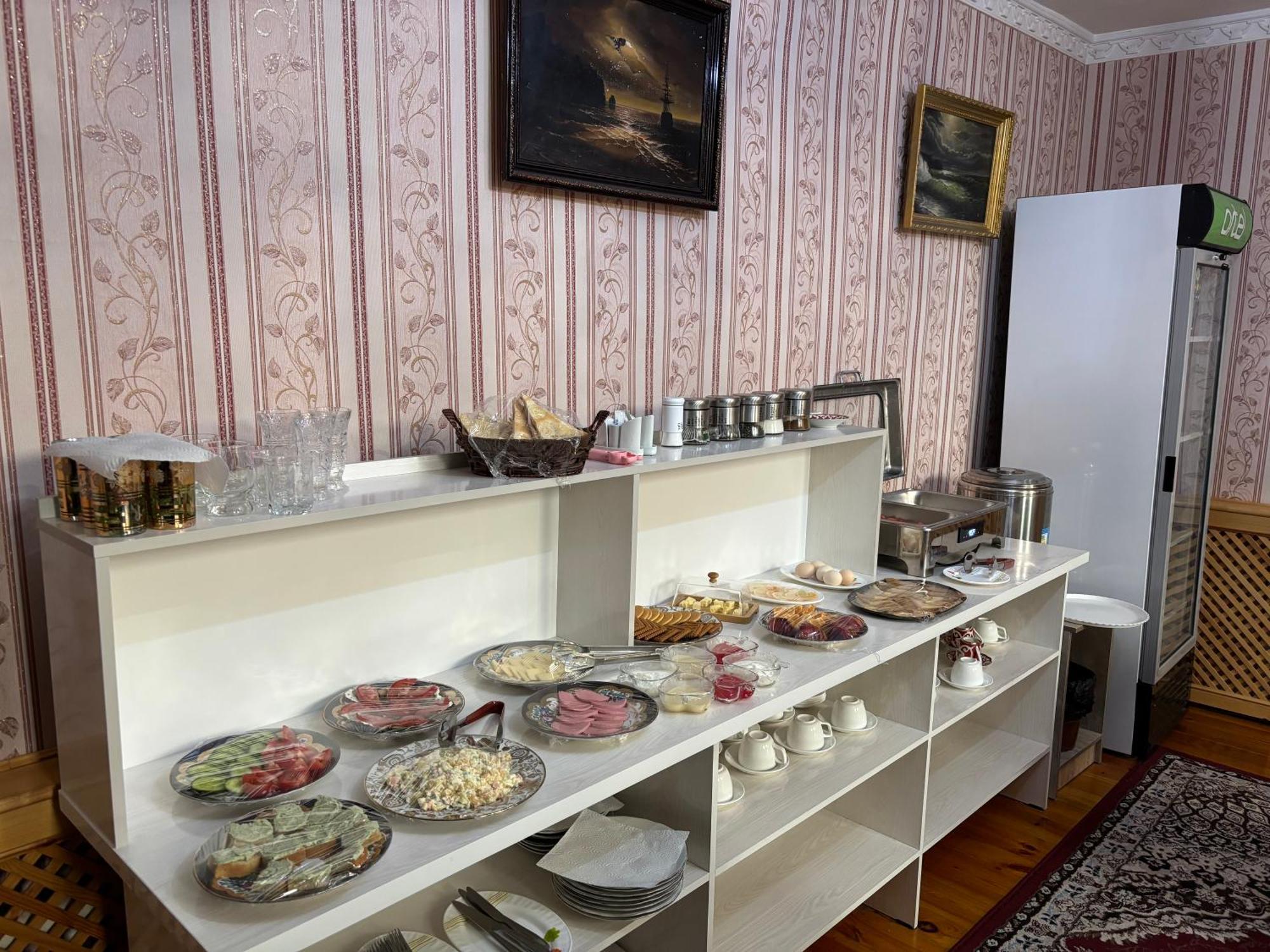 Sulton-Sayyor Hotell Chiva Exteriör bild